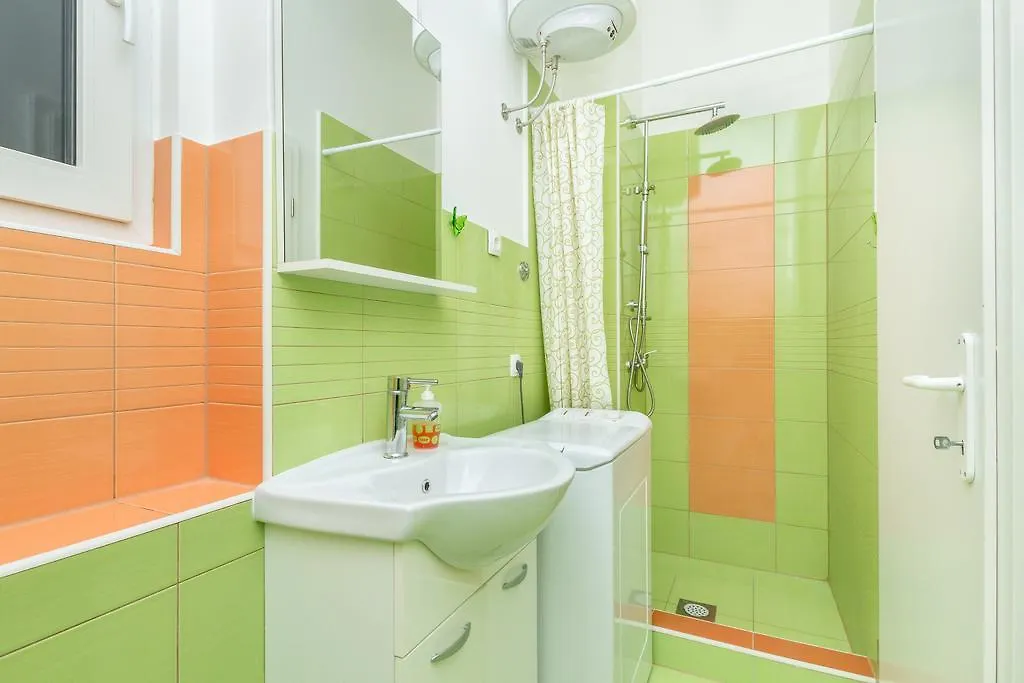 Central Jardin Guest House Split